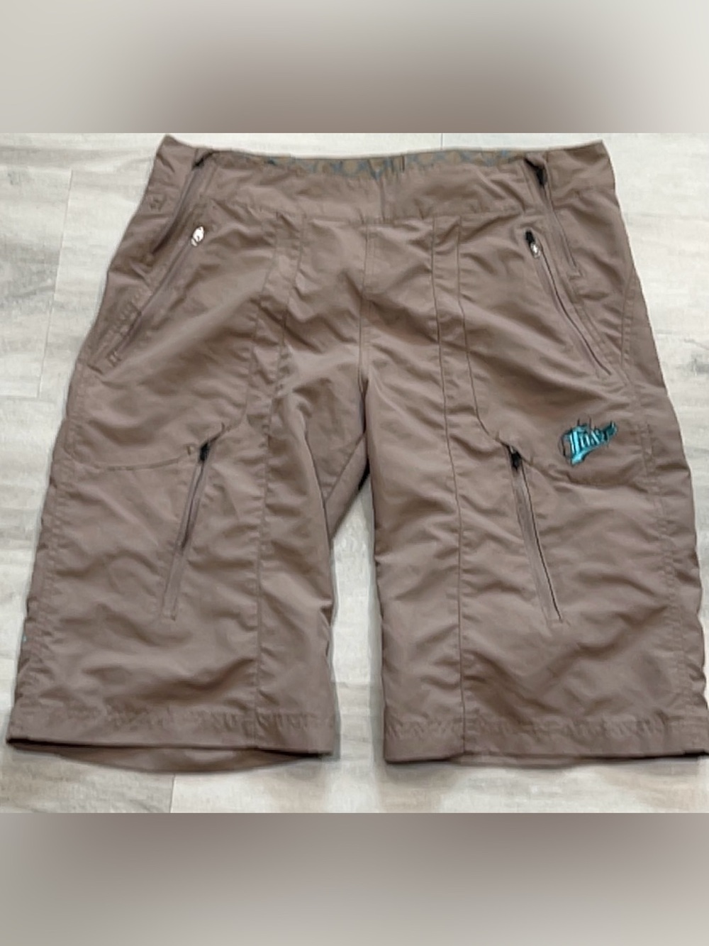 Fox Racing Womens Tan Cargo Board Shorts Mountain Biking Est 1974 Graphic Large